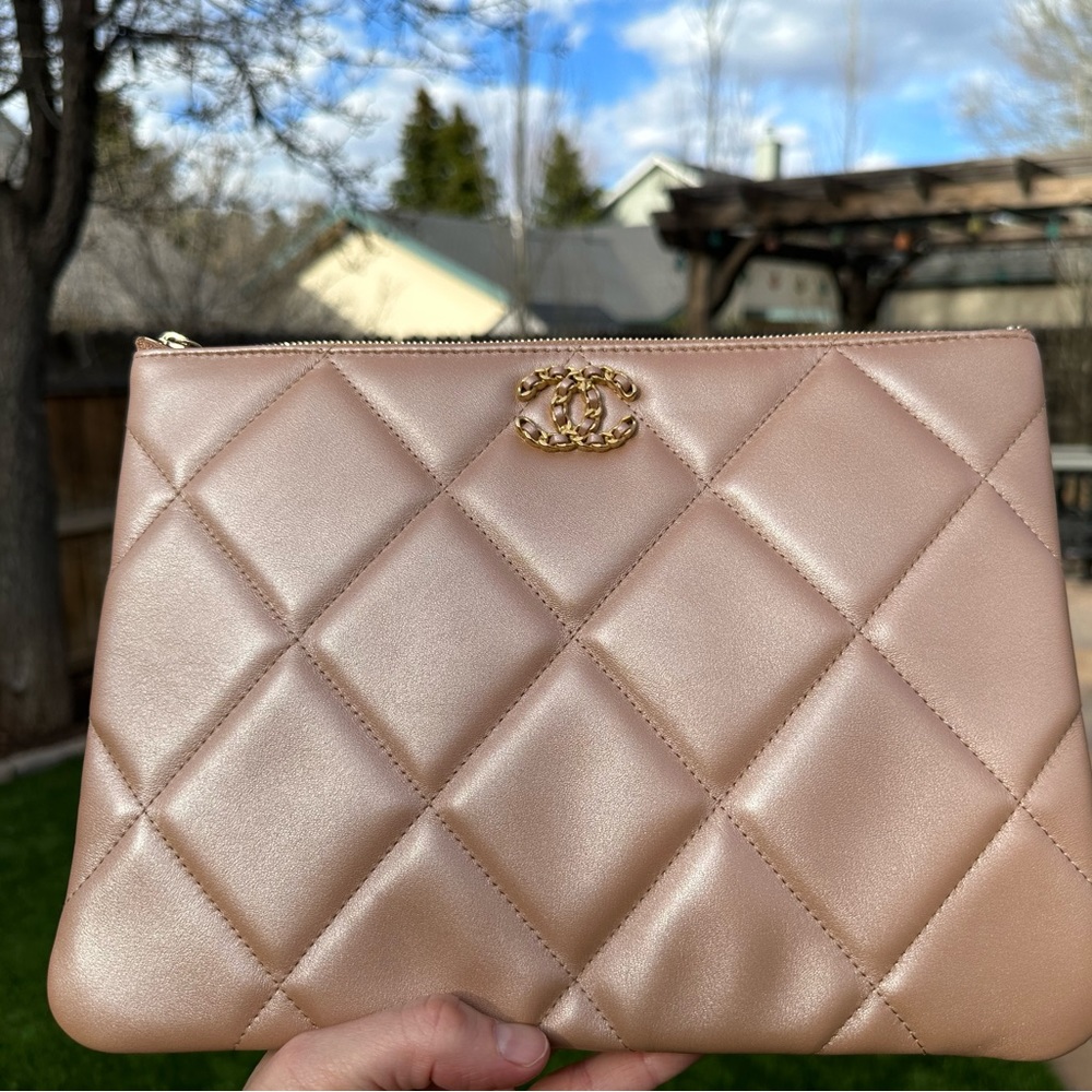 Chanel 19 Pouch / OCase in Beige Fonce, New/Unworn